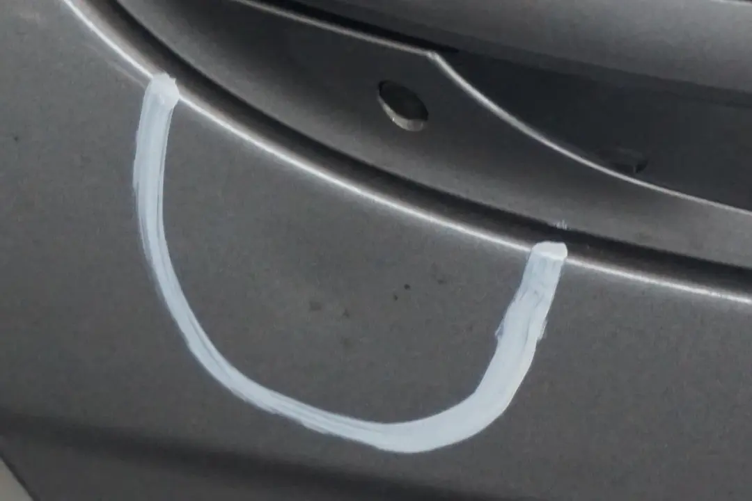 Beifahrer Tür Hinten Rechts Sterlinggrau Grau Metallic - 472 für BMW 7 er E65 1 mit Teilenummer 7202084 BMW 7 er E65 1 Beifahrer Tür Hinten Rechts Sterlinggrau Grau Metallic - 472 - SKU 7202084-STG - Teilenummer 7202084