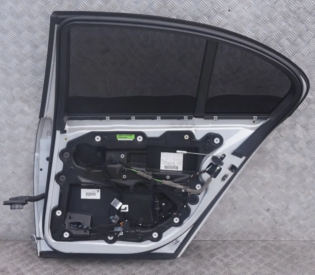 BMW 7 er E65 Beifahrer Tür hinten rechts Titansilber Silber Metallic - SKU 7202084-TS1 - Teilenummer 7202084