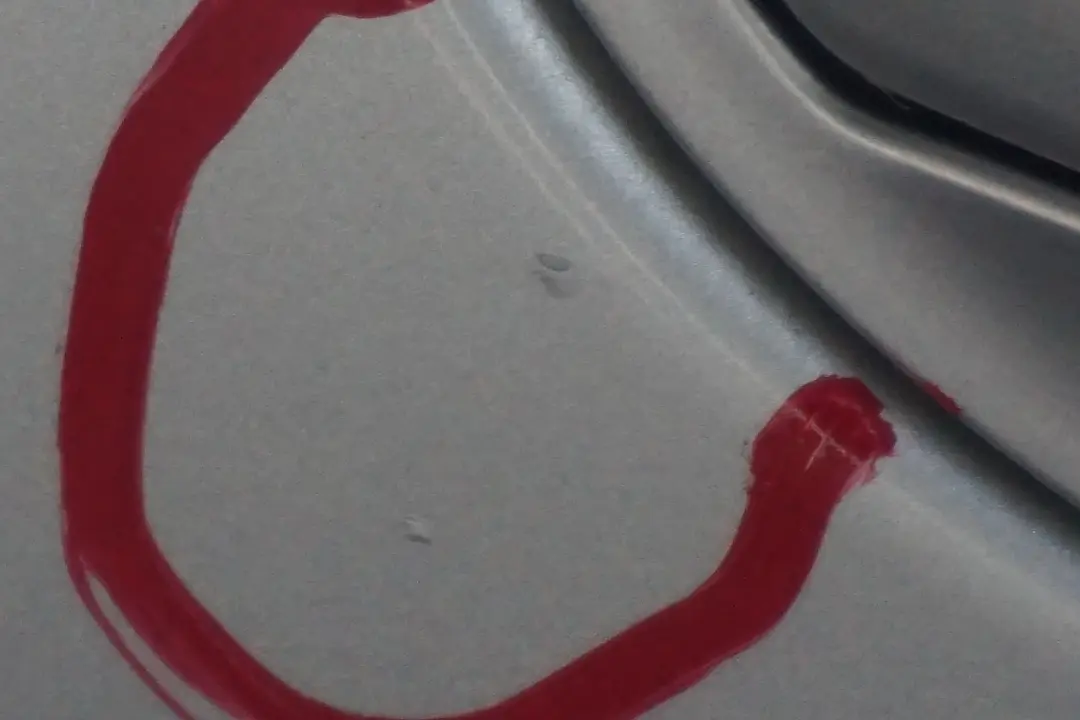 BMW E65 2 Puerta trasera derecha Plateado metálico Titansilber - SKU 7202084-TS2 - Número de pieza 7202084