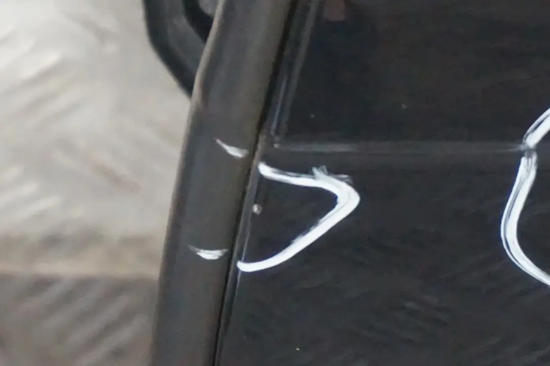 Door Rear Left N/S Black Sapphire Metallic - 475 to BMW 7 Series E66 Long with Part number 7202089 BMW 7 Series E66 Long Door Rear Left N/S Black Sapphire Metallic - 475 - SKU 7202089-BS - Part number 7202089