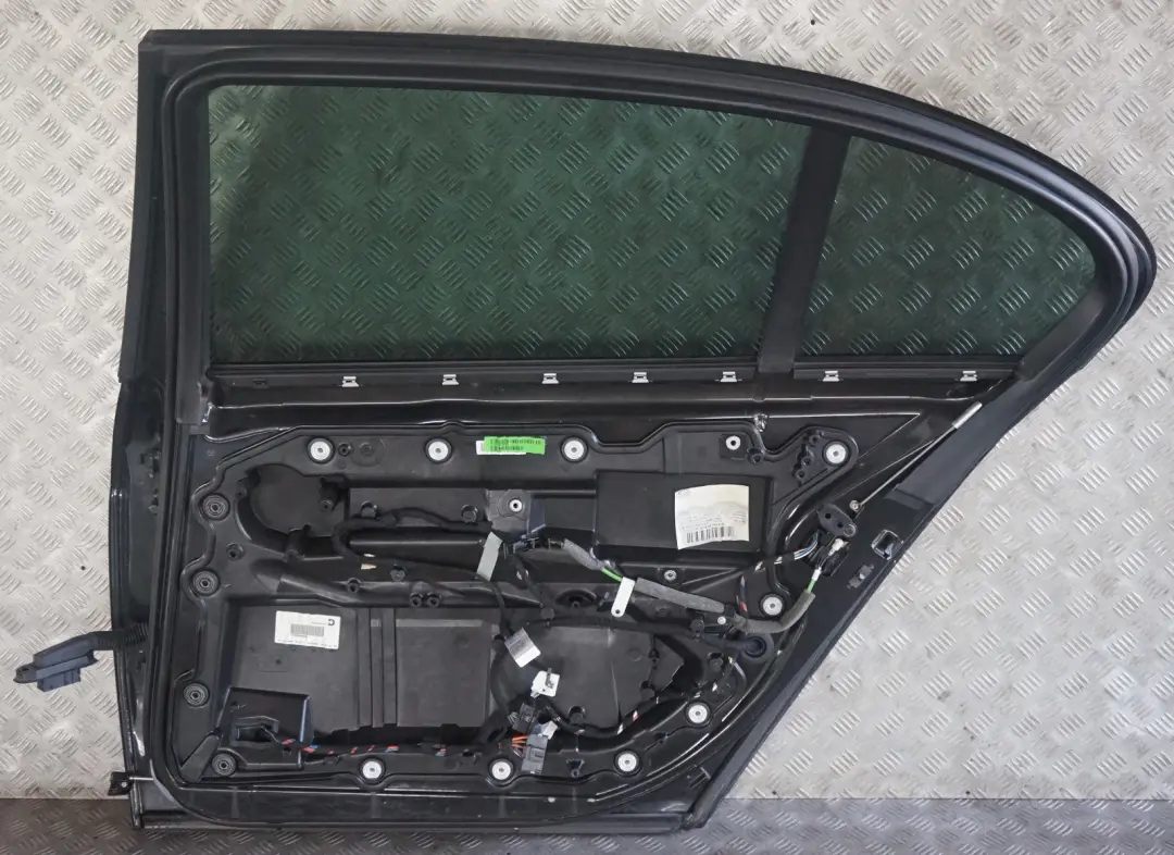 BMW 7 Series E66 Long Door Rear Right O/S Black Sapphire Metallic - 475 - SKU 7202090-BS - Part number 7202090