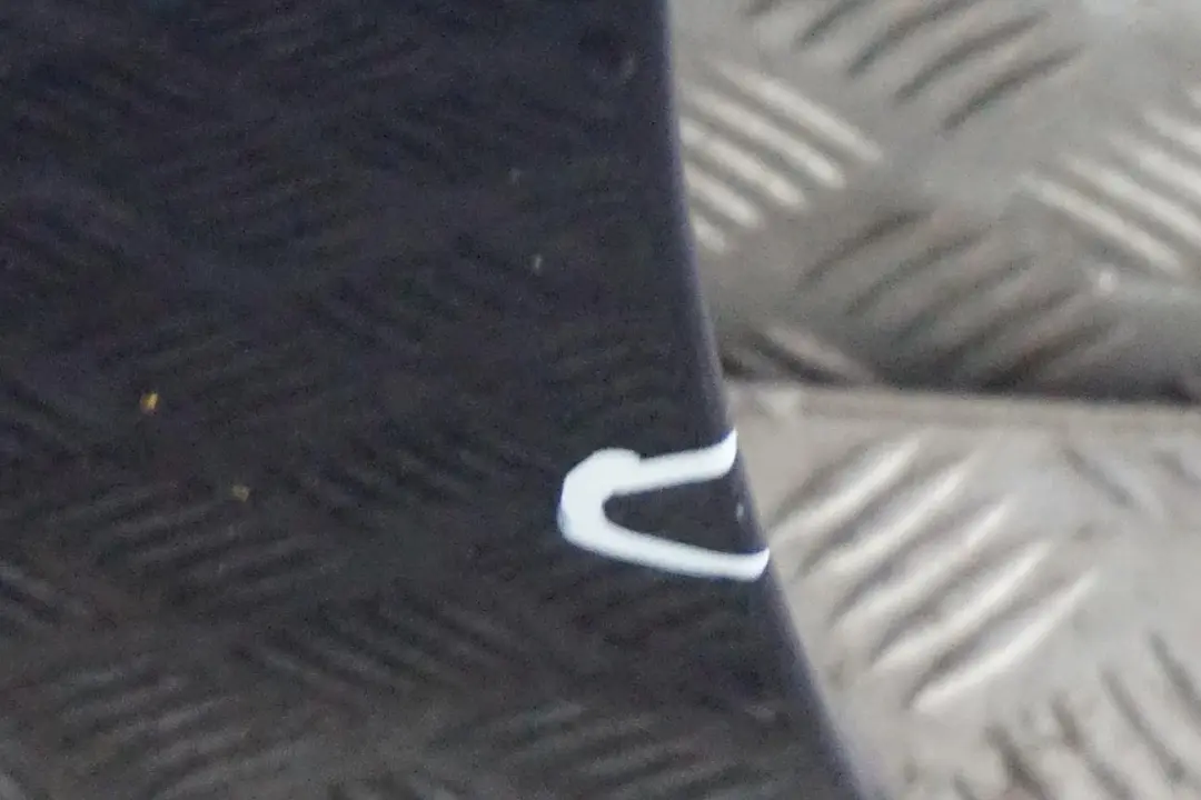 Drzwi lewe przednie Tiefseeblau do BMW E60 E61 o numerze 7202339 BMW E60 E61 Drzwi lewe przednie Tiefseeblau - SKU 7202339-DSB - Numer Części 7202339