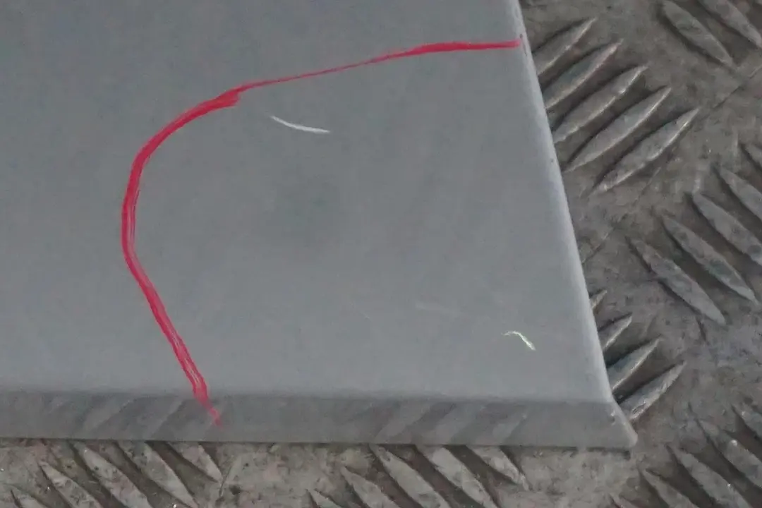 Drzwi lewe przednie titansilber do BMW E60 E61 o numerze 7202339 BMW E60 E61 Drzwi lewe przednie titansilber - SKU 7202339-TS6 - Numer Części 7202339