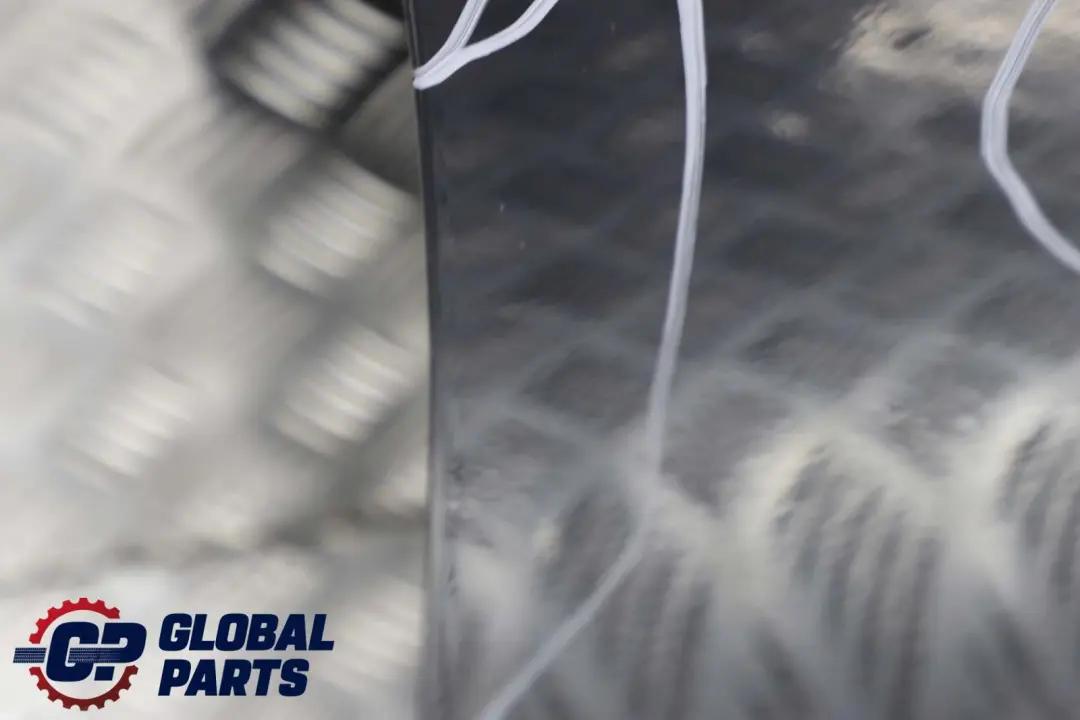 Door Front Right O/S Carbonschwarz Carbon Black - 416 to BMW 5 Series E60 E61 4 with Part number 7202340 BMW 5 Series E60 E61 4 Door Front Right O/S Carbonschwarz Carbon Black - 416 - SKU 7202340-CAR4 - Part number 7202340