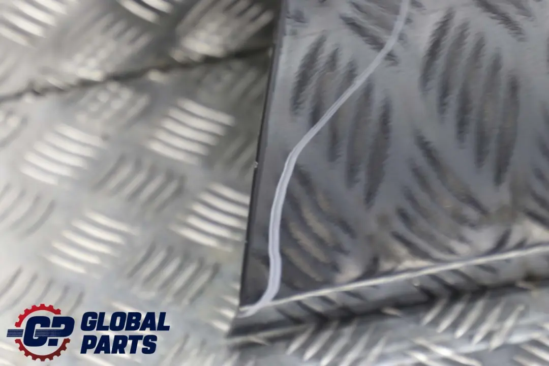 Tür Vorne Rechts Carbonschwarz Carbon Schwarz - 416 für BMW 5 E60 E61 4 Touring mit Teilenummer 7202340 BMW 5 E60 E61 4 Touring Tür Vorne Rechts Carbonschwarz Carbon Schwarz - 416 - SKU 7202340-CAR4 - Teilenummer 7202340