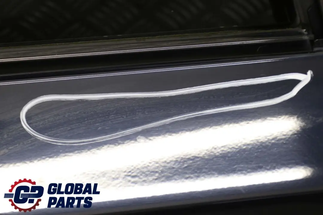 Droite Noir de Carbone Charbon Noir - 416 pour BMW E60 E61 Touring Porte avant à propos du numéro de pièce 7202340 BMW E60 E61 Touring Porte avant Droite Noir de Carbone Charbon Noir - 416 - SKU 7202340-CAR5 - Numéro de pièce 7202340