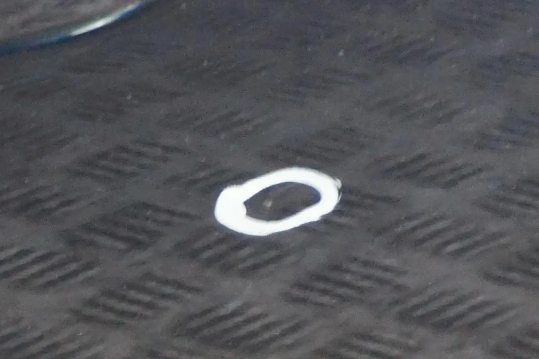 Genuine BMW 5 Series E60 E61 Door Front Right O/S Tiefseeblau Deep Sea Blue to with Part number 7202340 Genuine BMW 5 Series E60 E61 Door Front Right O/S Tiefseeblau Deep Sea Blue - SKU 7202340-DSB - Part number 7202340