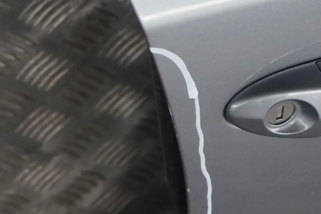 BMW 5 E60 E61 LCI 1 Tür Vorne Rechts Silbergrau Silber Grau Metallic - A08 - SKU 7202340-SBG1 - Teilenummer 7202340