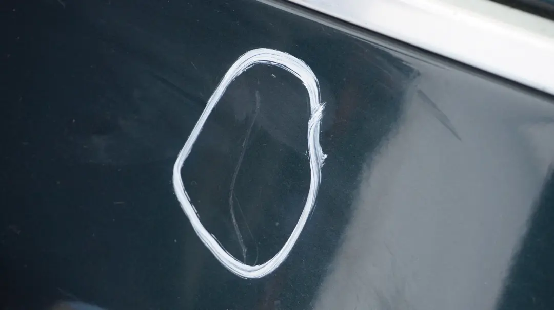 Drzwi prawe przednie Tiefgruen do BMW E60 E61 o numerze 7202340 BMW E60 E61 Drzwi prawe przednie Tiefgruen - SKU 7202340-TG - Numer Części 7202340