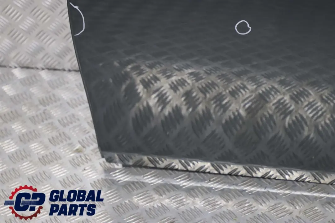 Tür Hinten Links Titangrau Titan Grau Metallic - 892 für BMW 5 E60 mit Teilenummer 7202341 BMW 5 E60 Tür Hinten Links Titangrau Titan Grau Metallic - 892 - SKU 7202341-TGR1 - Teilenummer 7202341