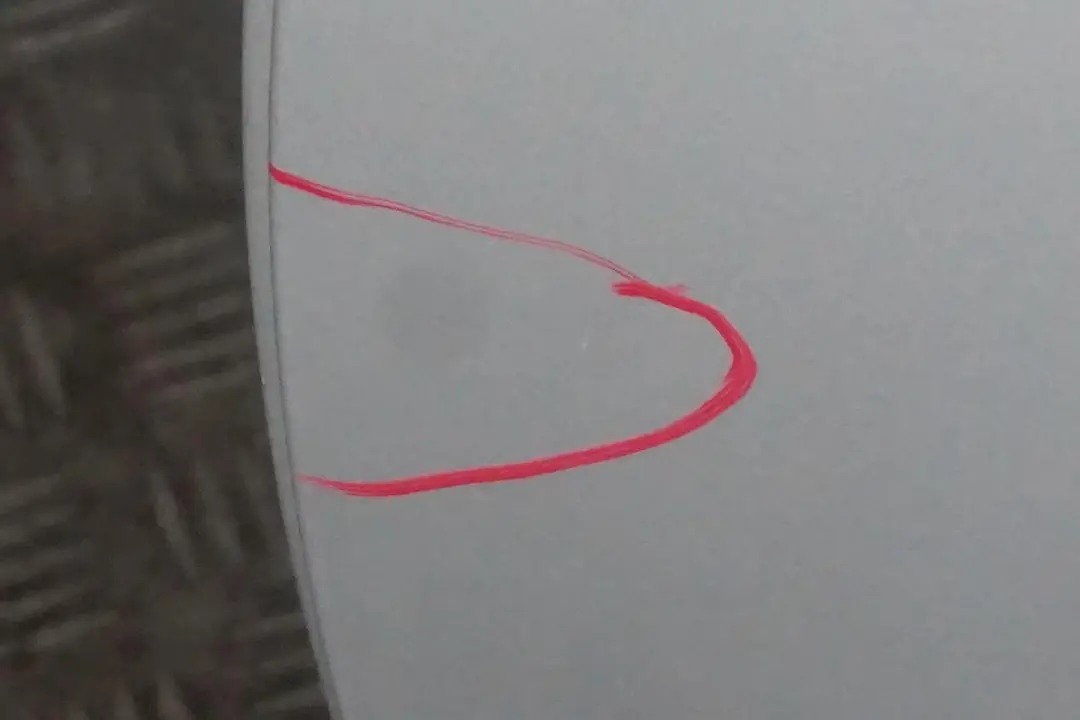 Porta Posteriore Sinistra Argento-Titanio Titan Argento Metallico - per BMW E60 4 con numero di parte 7202341 BMW E60 4 Porta Posteriore Sinistra Argento-Titanio Titan Argento Metallico - - SKU 7202341-TS4 - Numero di parte 7202341