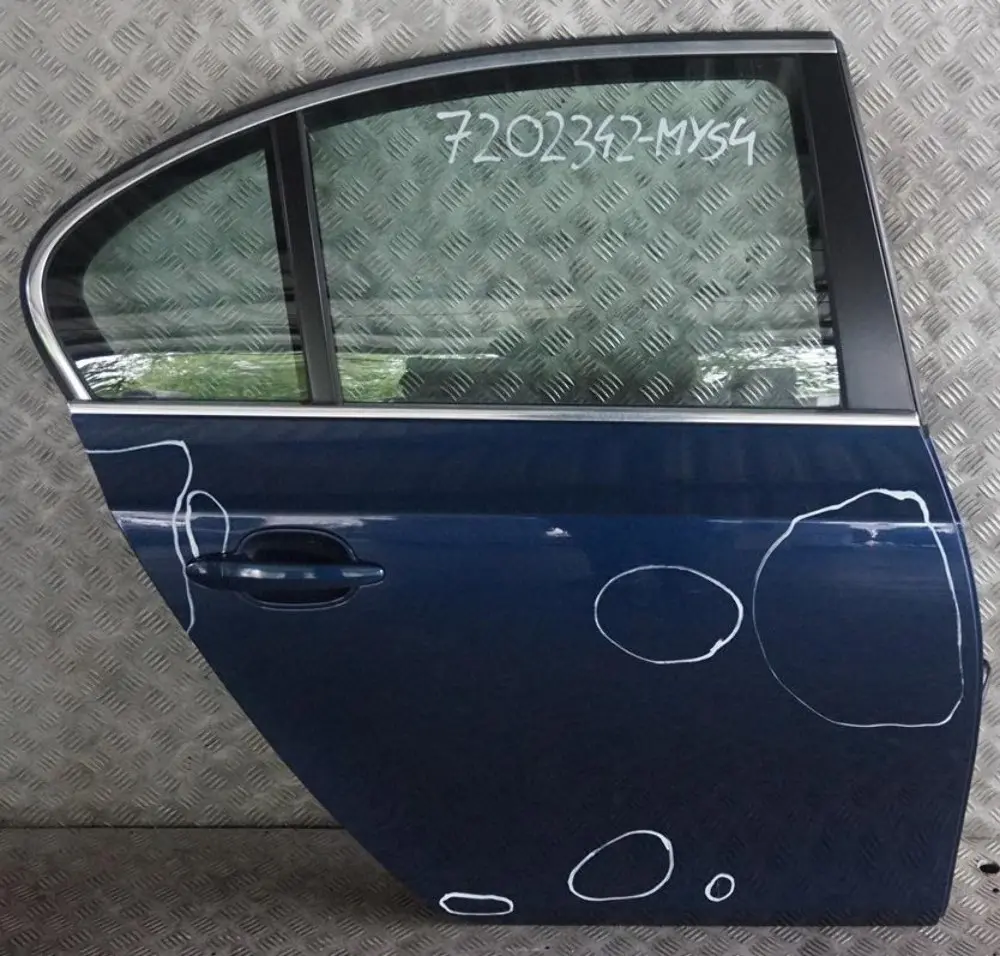Tür Hinten Rechts Mysticblau Mystic Blau Metallic - A07 für BMW 5 er E60 4 mit Teilenummer 7202342 BMW 5 er E60 4 Tür Hinten Rechts Mysticblau Mystic Blau Metallic - A07 - SKU 7202342-MYS4 - Teilenummer 7202342