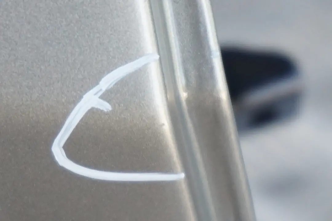 Passeggero Portiera Posteriore Dx Platinbronze Bronzo - A53 per BMW E60 LCI 3 con numero di parte 7202342 BMW E60 LCI 3 Passeggero Portiera Posteriore Dx Platinbronze Bronzo - A53 - SKU 7202342-PB - Numero di parte 7202342