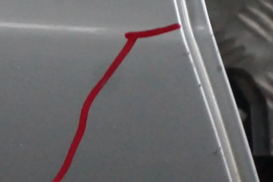 Puerta Trasera Derecha Titan Plata - 354 para BMW 5 E60 E60N con número de pieza 7202342 BMW 5 E60 E60N Puerta Trasera Derecha Titan Plata - 354 - SKU 7202342-TS3 - Número de pieza 7202342