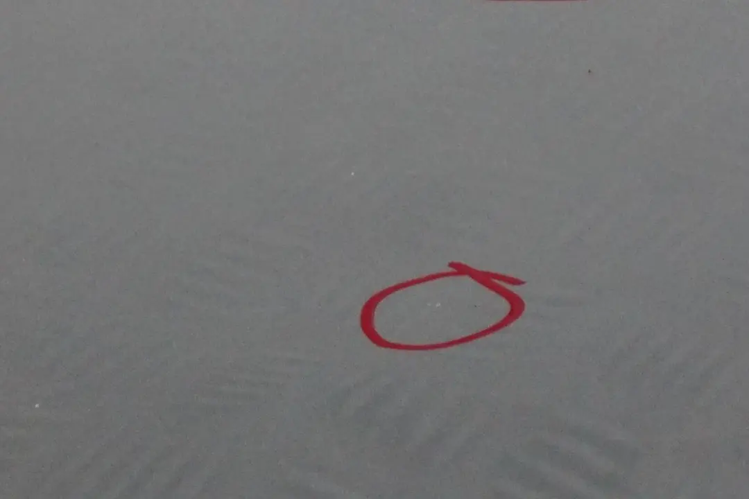 Puerta Trasera Derecha Titansilber Titan Silver Metallic - 354 para BMW E60 con número de pieza 7202342 BMW E60 Puerta Trasera Derecha Titansilber Titan Silver Metallic - 354 - SKU 7202342-TS5 - Número de pieza 7202342