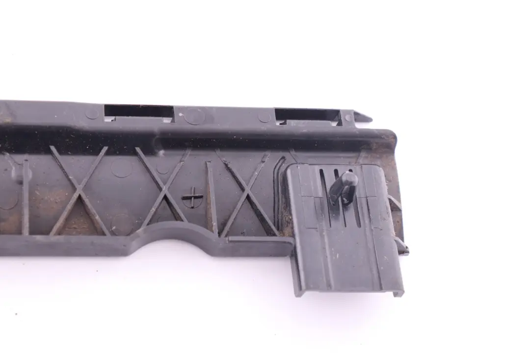BMW 3 er E90 E91 LCI Halteleiste Links L1 - SKU 7202655 - Teilenummer 7202655