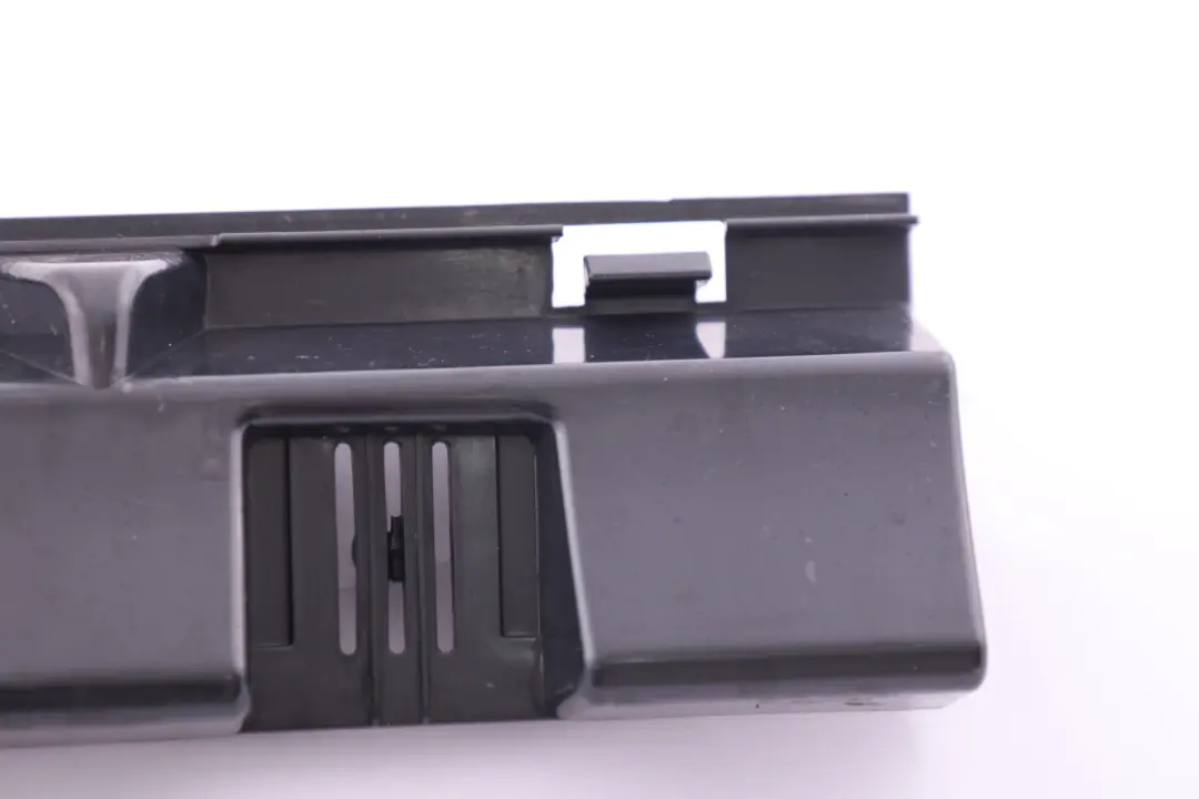 Lot Halteleisten a Gauche 7224455 5177 pour BMW E90 E91 LCI à propos du numéro de pièce 7202657 BMW E90 E91 LCI Lot Halteleisten a Gauche 7224455 5177 - SKU 7202657 - Numéro de pièce 7202657