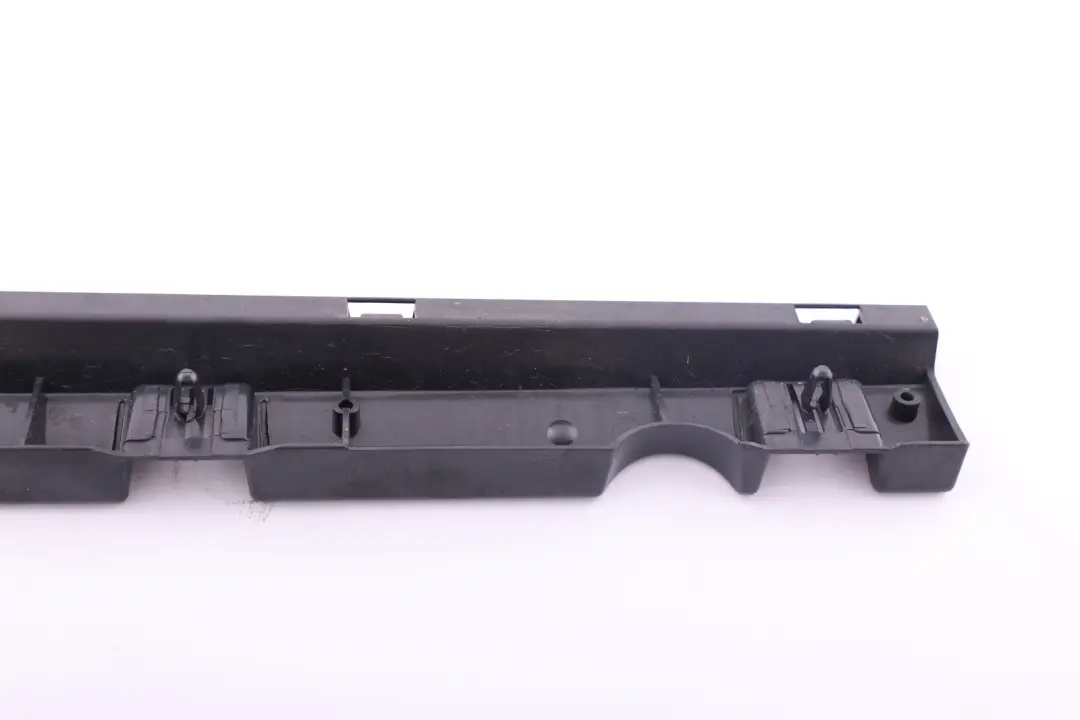 BMW 3 Series E90 E91 LCI Left Door Skirt Holding Strip N/S L2 - SKU 7202657 - Part number 7202657