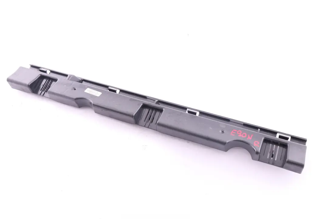 BMW E90N E91N Osłona listwa mocowanie progu prawa - SKU 7202658 - Numer Części 7202658