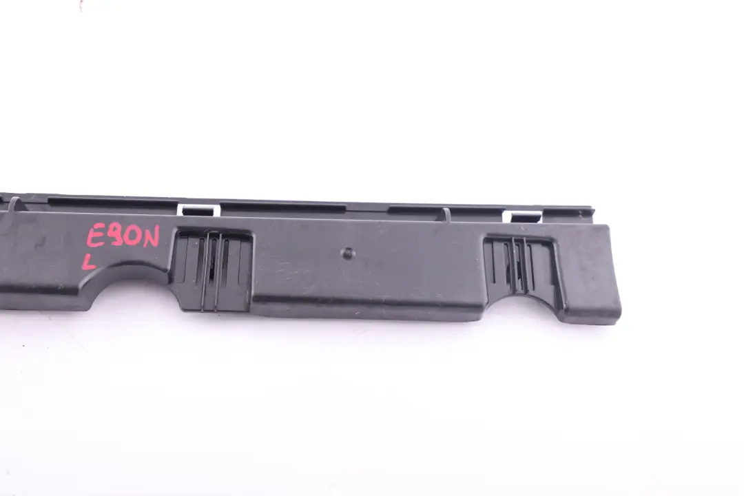 Left Door Sill Holding Strip N/S L3 to BMW 3 Series E90 E91 LCI with Part number 7202659 BMW 3 Series E90 E91 LCI Left Door Sill Holding Strip N/S L3 - SKU 7202659 - Part number 7202659