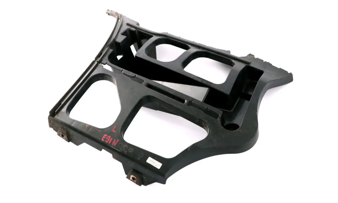 Guia Para Parachoques Trasero Lado Izquierdo para BMW E91N E91 LCI con número de pieza 7202669 BMW E91N E91 LCI Guia Para Parachoques Trasero Lado Izquierdo - SKU 7202669 - Número de pieza 7202669