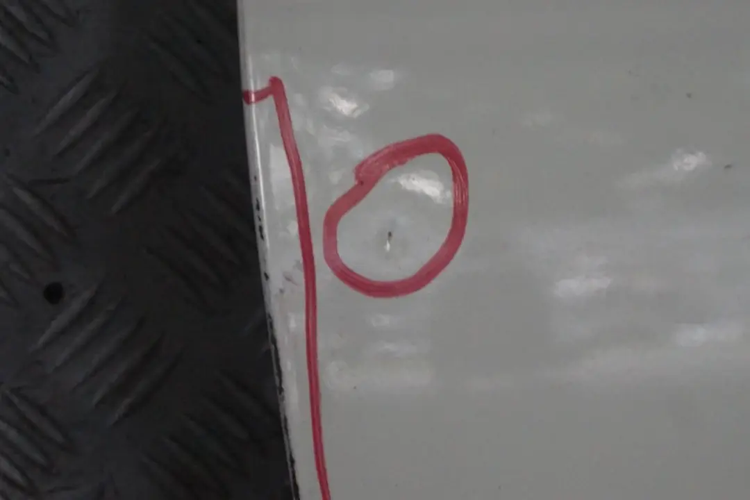 Front Right Door O/S Pepper White - 850 to BMW Mini Cooper R50 R52 R53 2 with Part number 7202912 BMW Mini Cooper R50 R52 R53 2 Front Right Door O/S Pepper White - 850 - SKU 7202912-PW2 - Part number 7202912