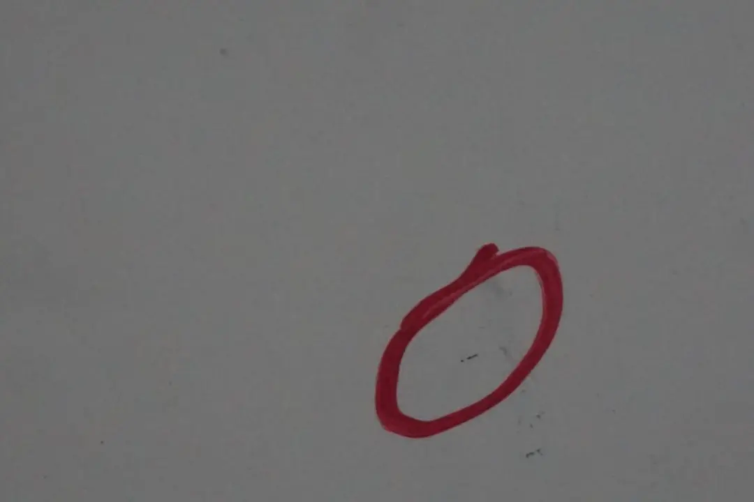 Tür Vorne Rechts Pepper White Weiss - 850 für BMW Mini Cooper R50 R52 R53 2 mit Teilenummer 7202912 BMW Mini Cooper R50 R52 R53 2 Tür Vorne Rechts Pepper White Weiss - 850 - SKU 7202912-PW2 - Teilenummer 7202912