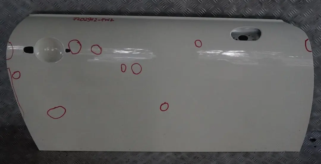 Tür Vorne Rechts Pepper White Weiss - 850 für BMW Mini Cooper R50 R52 R53 2 mit Teilenummer 7202912 BMW Mini Cooper R50 R52 R53 2 Tür Vorne Rechts Pepper White Weiss - 850 - SKU 7202912-PW2 - Teilenummer 7202912