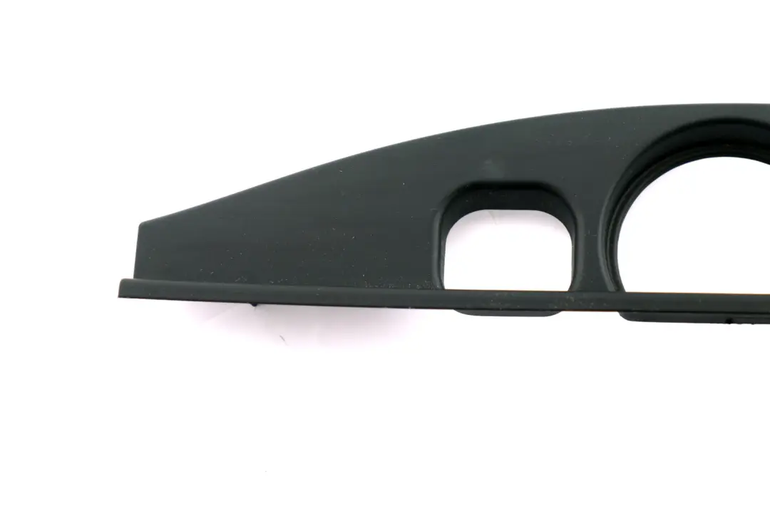 BMW 3 er E91 Abdeckung Wischermotor Schwarz 7203107 - SKU 7203110 - Teilenummer 7203110