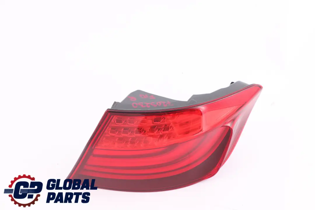 Lampe D'Éclairage Dans Le Panneau Latéral Arrière Droit pour BMW F10 à propos du numéro de pièce 7203230 BMW F10 Lampe D'Éclairage Dans Le Panneau Latéral Arrière Droit - SKU 7203230 - Numéro de pièce 7203230