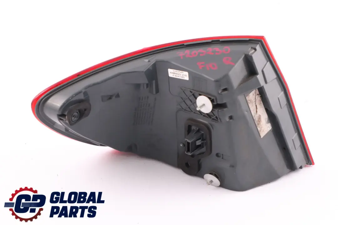 Lampe D'Éclairage Dans Le Panneau Latéral Arrière Droit pour BMW F10 à propos du numéro de pièce 7203230 BMW F10 Lampe D'Éclairage Dans Le Panneau Latéral Arrière Droit - SKU 7203230 - Numéro de pièce 7203230