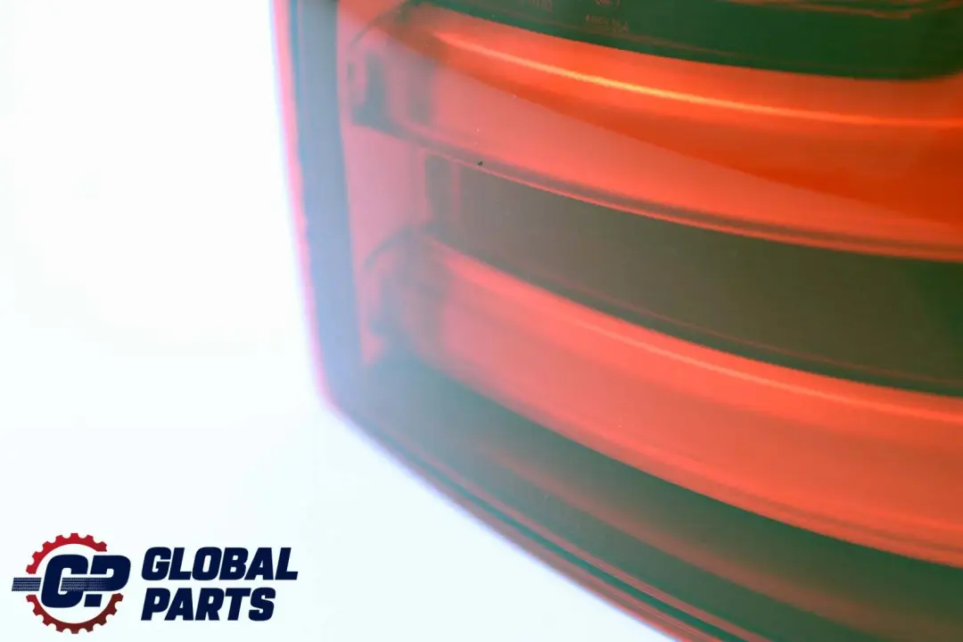 Luz Trasera BMW F11 Touring En El Panel Lateral Derecho para con número de pieza 7203234 Luz Trasera BMW F11 Touring En El Panel Lateral Derecho - SKU 7203234 - Número de pieza 7203234