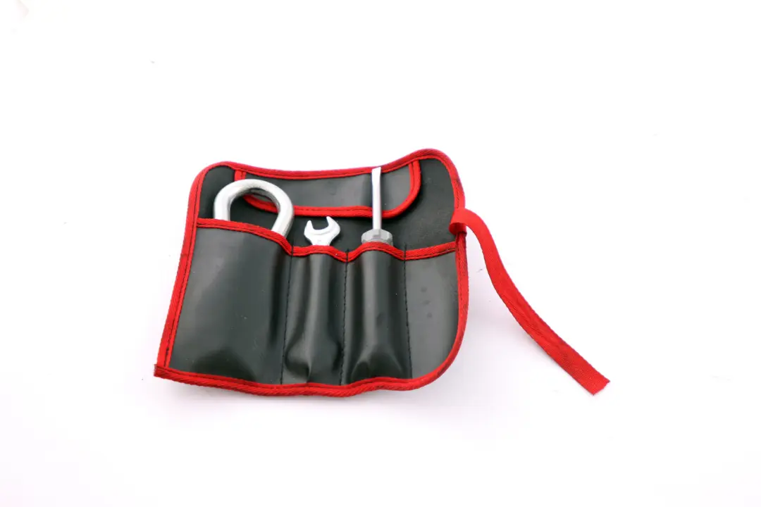 Abschlepp Scharnier Haken Auge für BMW E46 E39 Mini One R50 R53 R55 R56 mit Teilenummer 7203519 BMW E46 E39 Mini One R50 R53 R55 R56 Abschlepp Scharnier Haken Auge - SKU 7203519 - Teilenummer 7203519