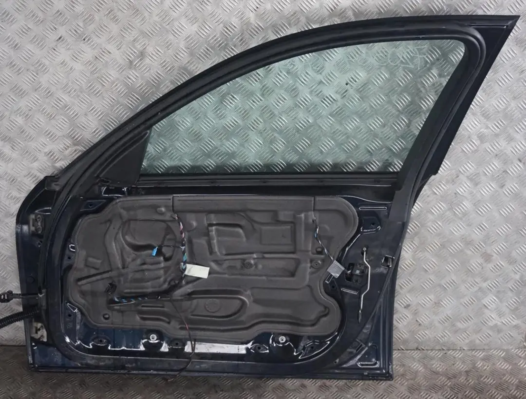 BMW 3 Series E90 E91 5 Door Front Right O/S Carbonschwarz Carbon Black - 416 - SKU 7203644-CAR5 - Part number 7203644