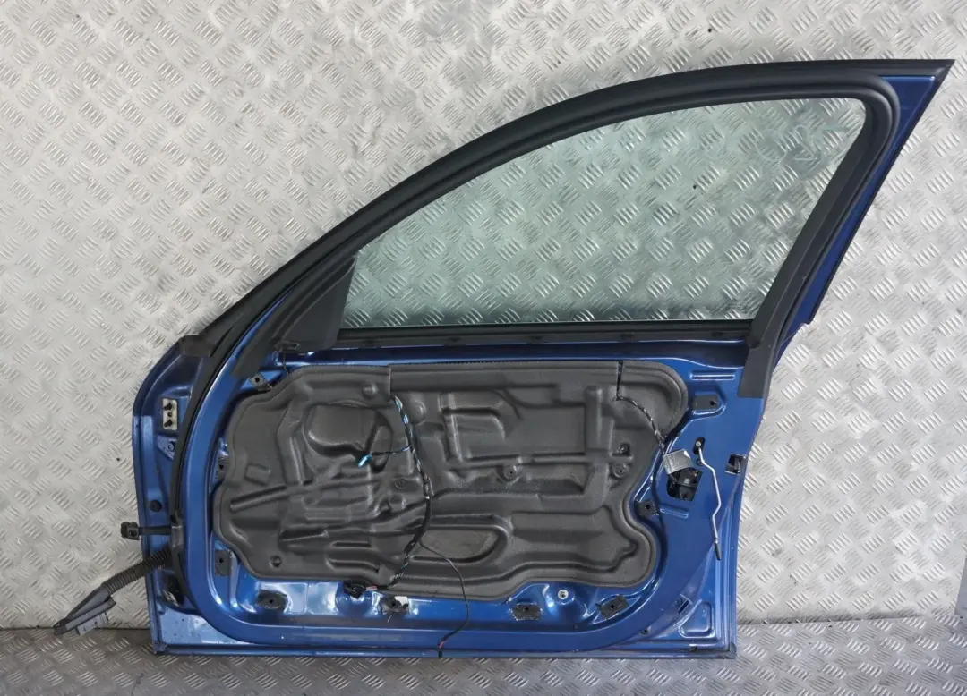 Door Front Right O/S Montegoblau Montego Blue Blau - A51 to BMW 3 SERIES 3 E90 E91 with Part number 7203644 BMW 3 SERIES 3 E90 E91 Door Front Right O/S Montegoblau Montego Blue Blau - A51 - SKU 7203644-MTB3 - Part number 7203644