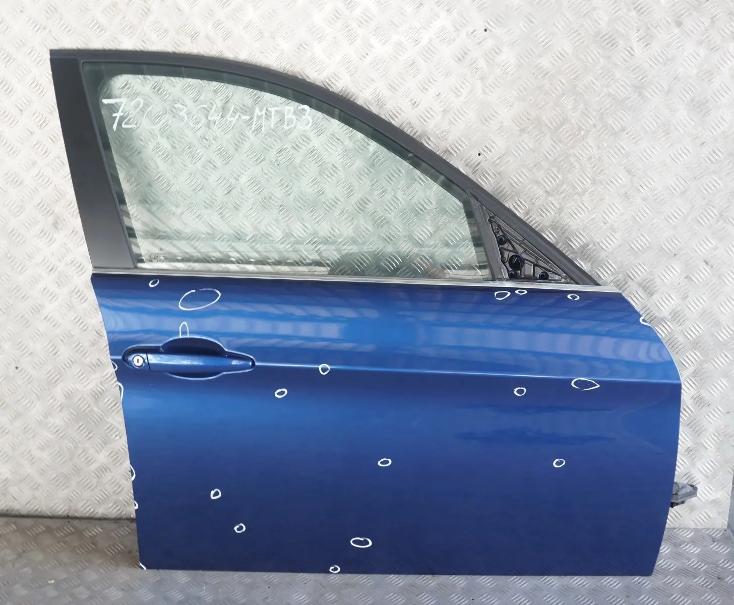 BMW 3 SERIES 3 E90 E91 Door Front Right O/S Montegoblau Montego Blue Blau - A51