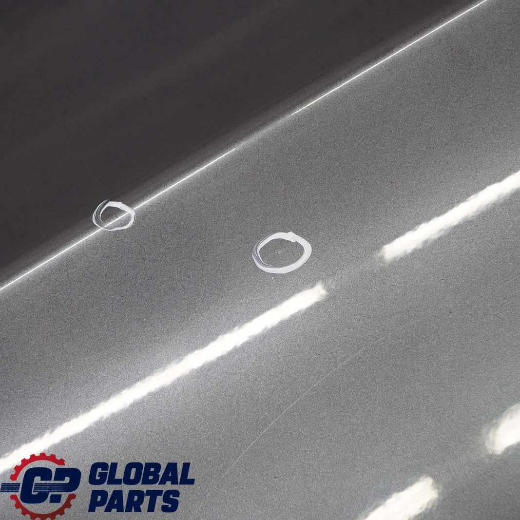 Porta Anteriore Destra Frizzante Grafite Metallizzato - A22 per BMW E90 E91 con numero di parte 7203644 BMW E90 E91 Porta Anteriore Destra Frizzante Grafite Metallizzato - A22 - SKU 7203644-SG1 - Numero di parte 7203644