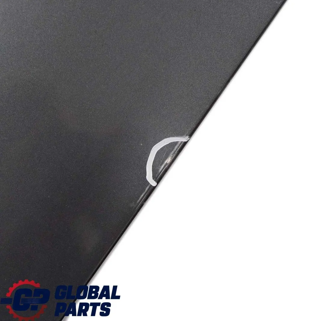 Porta Anteriore Destra Frizzante Grafite Metallizzato - A22 per BMW E90 E91 con numero di parte 7203644 BMW E90 E91 Porta Anteriore Destra Frizzante Grafite Metallizzato - A22 - SKU 7203644-SG1 - Numero di parte 7203644