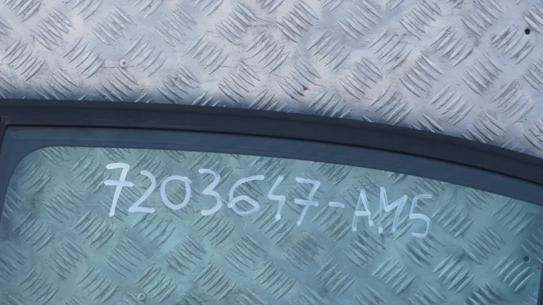 BMW 3 SERIES 5 E90 E90N LCI Door Rear Left N/S Arktis Metallic - A34 - SKU 7203647-AM5 - Part number 7203647