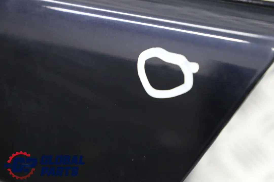 BMW E90 Porte Arriere Gauche Noir de Carbone Noir Metallise - 416 - SKU 7203647-CAR3 - Numéro de pièce 7203647