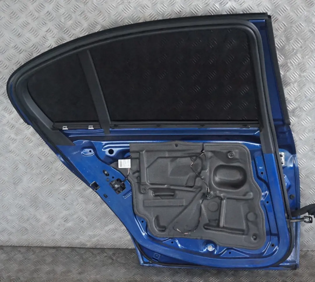 Fahrerseite Tür Hinten Links Montegoblau Blau Metallic A51 für BMW 3 er E90 6 mit Teilenummer 7203647 BMW 3 er E90 6 Fahrerseite Tür Hinten Links Montegoblau Blau Metallic A51 - SKU 7203647-MTB6 - Teilenummer 7203647