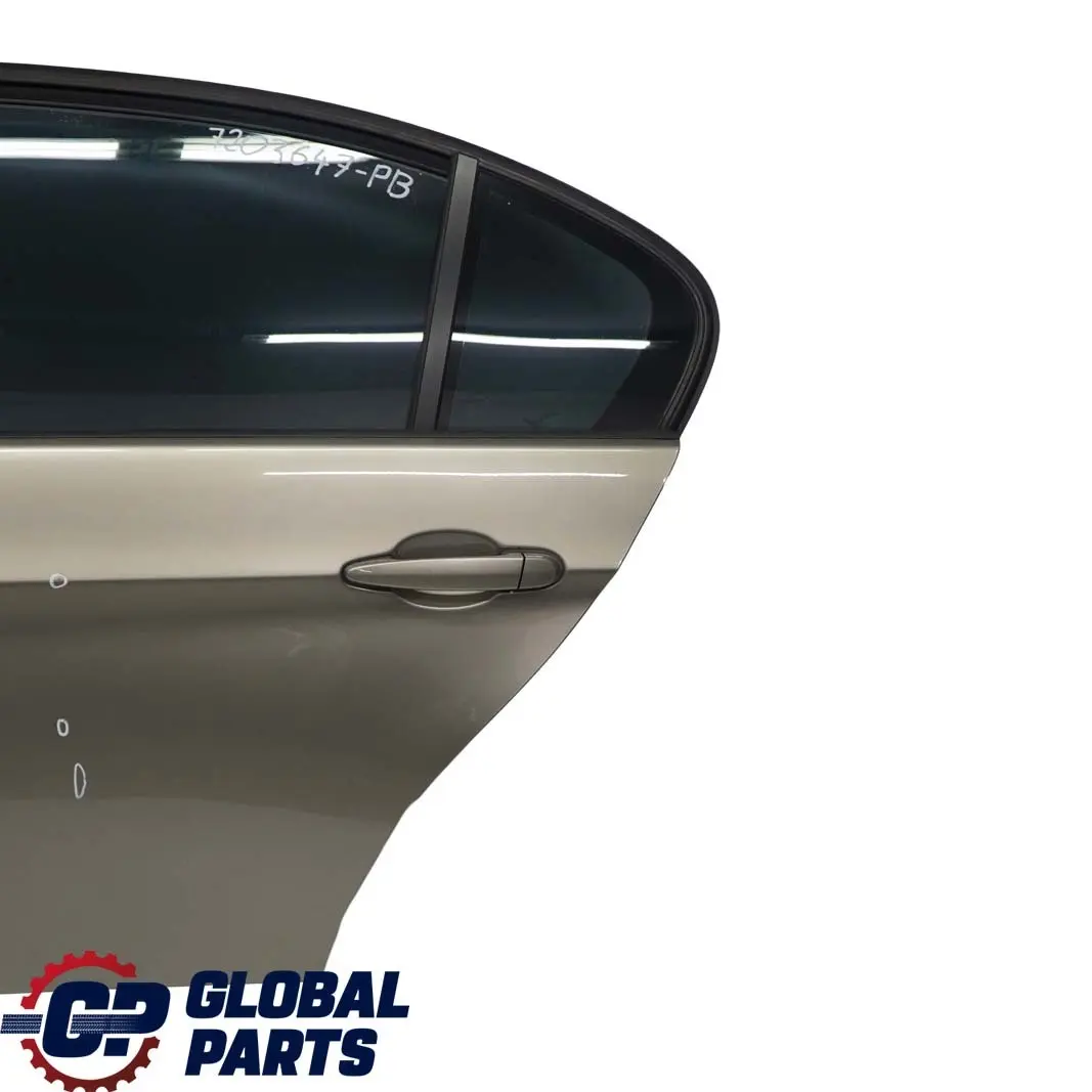 Puerta Trasera Izquierda Platino Bronce Metalico - A53 para BMW E90 con número de pieza 7203647 BMW E90 Puerta Trasera Izquierda Platino Bronce Metalico - A53 - SKU 7203647-PB - Número de pieza 7203647