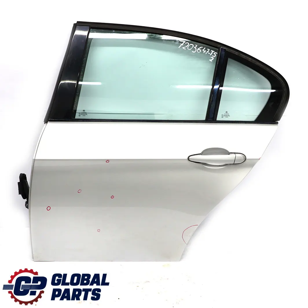Tür Hinten Links Titansilber Titan Silber Metallic 354 für BMW 3 er E90 2 mit Teilenummer 7203647 BMW 3 er E90 2 Tür Hinten Links Titansilber Titan Silber Metallic 354 - SKU 7203647-TS2 - Teilenummer 7203647