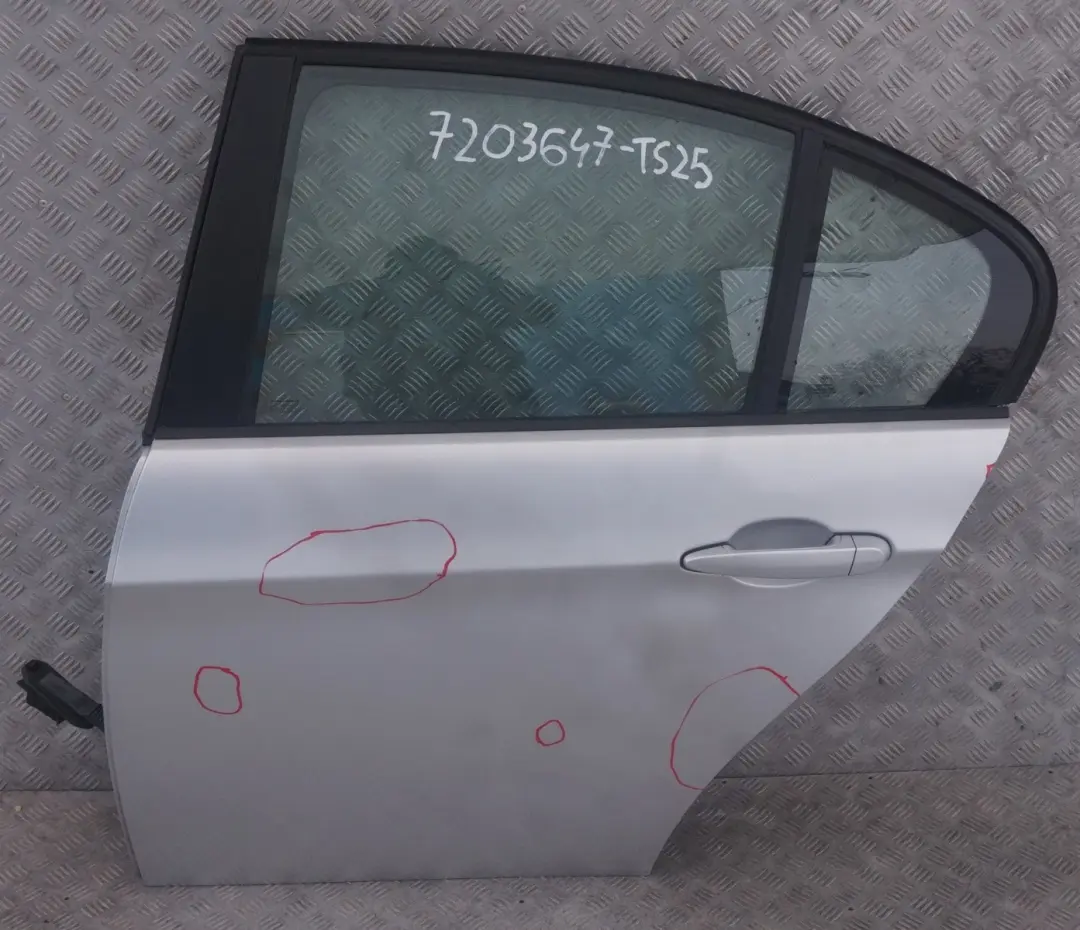 Door Rear Left N/S Titansilber Silver Silber Metallic to BMW 3 Series 25 E90 E90N with Part number 7203647 BMW 3 Series 25 E90 E90N Door Rear Left N/S Titansilber Silver Silber Metallic - SKU 7203647-TS25 - Part number 7203647