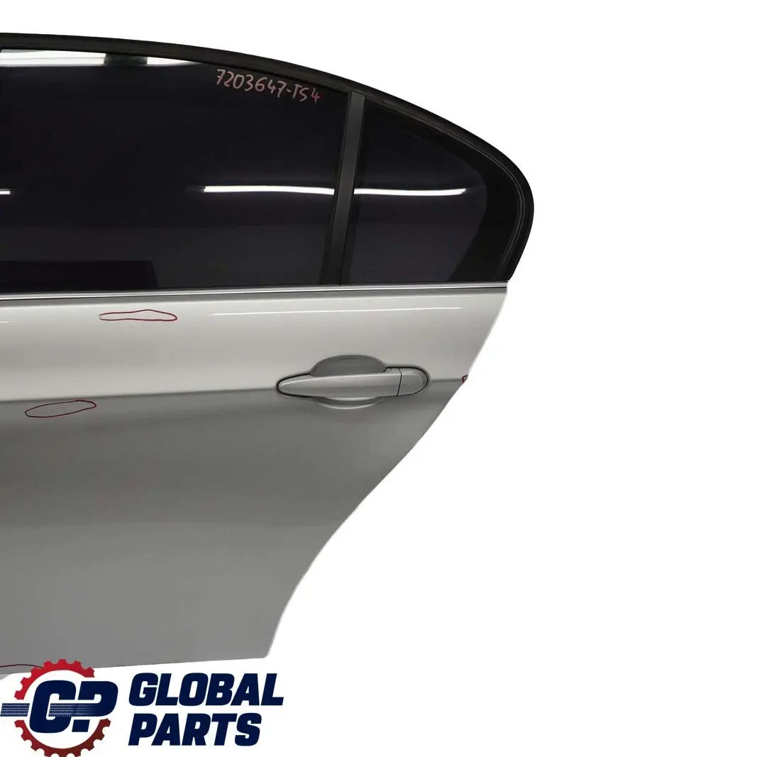 BMW E90 4 Porte Arriere Gauche Argent Titane Titan Argent Metallise 354 - SKU 7203647-TS4 - Numéro de pièce 7203647