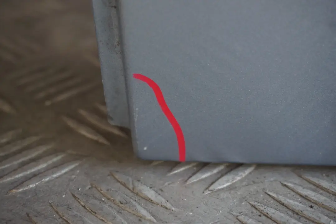 Door Rear Left N/S Bluewater Blue Water Metallic 896 to BMW 3 Series E90 E90N LCI with Part number 7203647 BMW 3 Series E90 E90N LCI Door Rear Left N/S Bluewater Blue Water Metallic 896 - SKU 7203647-WB1 - Part number 7203647