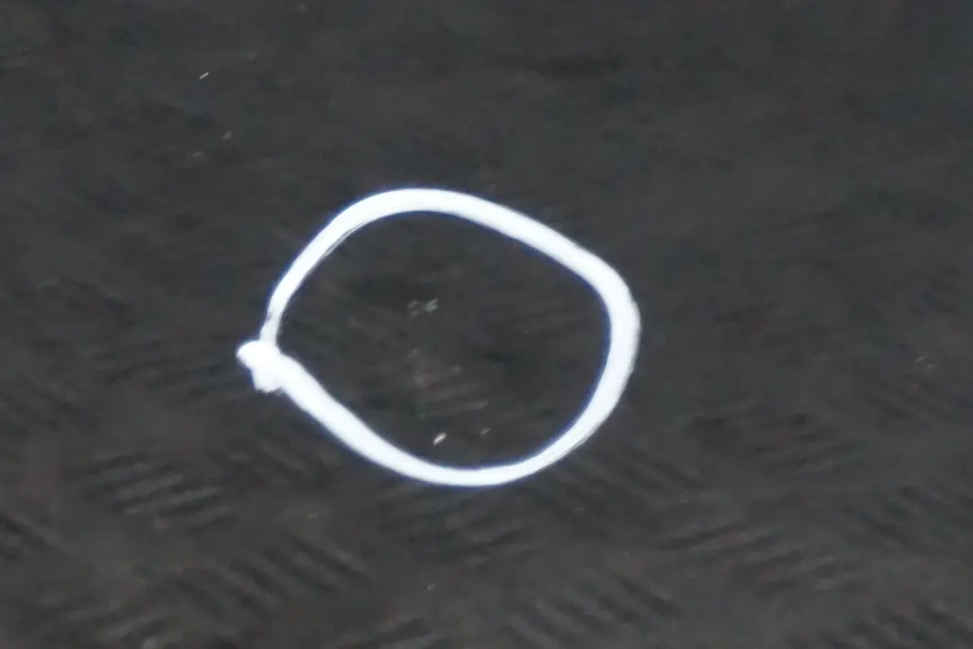 BMW4 E90 Puerta Trasera Derecha Negro Schwarz 2 - 668 para con número de pieza 7203648 BMW4 E90 Puerta Trasera Derecha Negro Schwarz 2 - 668 - SKU 7203648-SCH14 - Número de pieza 7203648