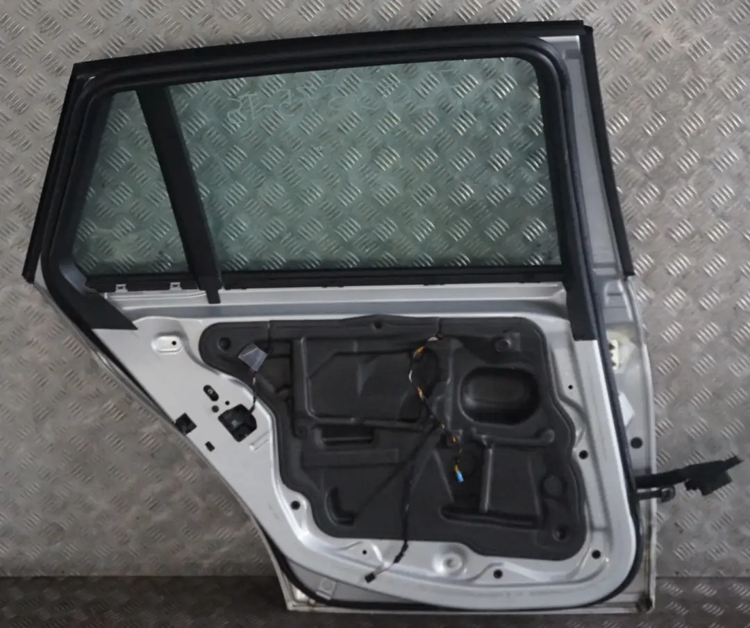 Door Rear Left N/S Titansilber Titan Silver Metallic - 354 to BMW 3 E91 Touring with Part number 7203675 BMW 3 E91 Touring Door Rear Left N/S Titansilber Titan Silver Metallic - 354 - SKU 7203675-TS - Part number 7203675
