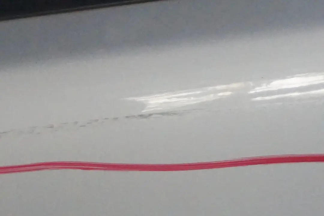 Tür Hinten Links Titansilber Silber Metallic - 354 für BMW 3 er E91 Touring mit Teilenummer 7203675 BMW 3 er E91 Touring Tür Hinten Links Titansilber Silber Metallic - 354 - SKU 7203675-TS - Teilenummer 7203675