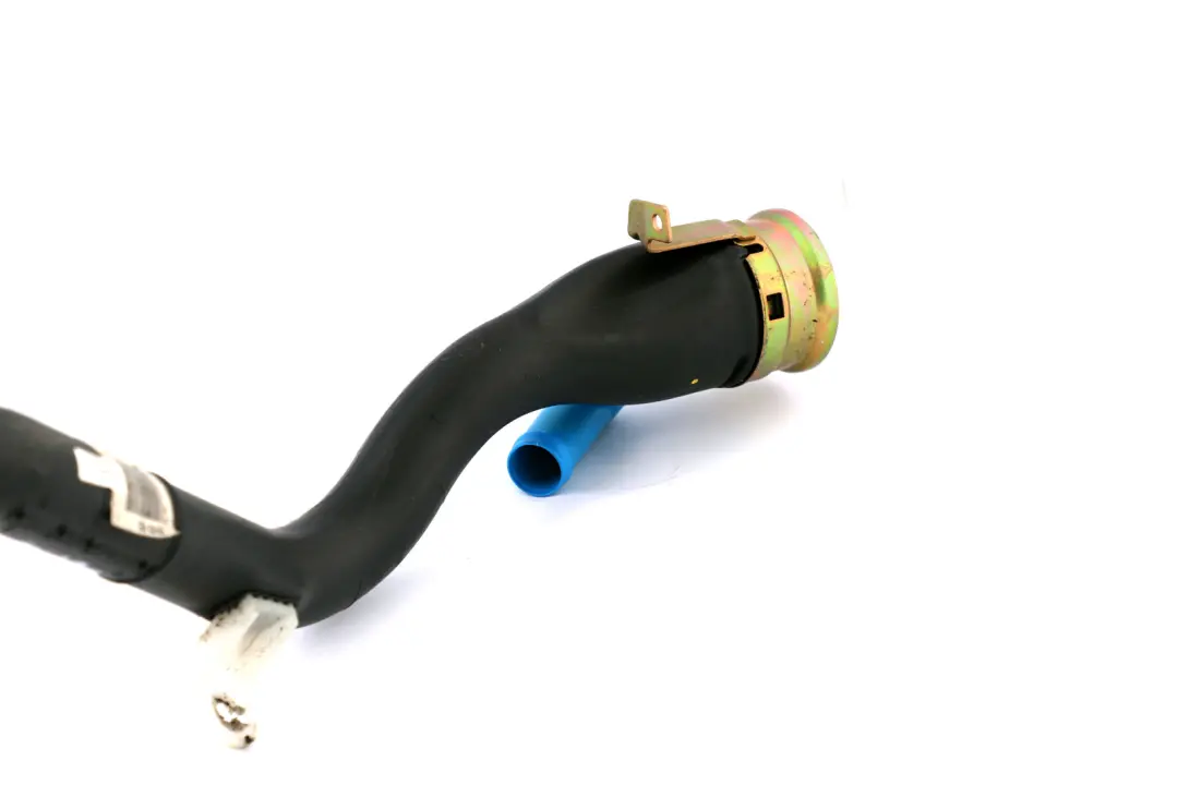 Tube de Remplissage Plastique Essence BMW 1 E81 E87 E87N LCI 116i 118i - SKU 7203748 - Numéro de pièce 16117203748